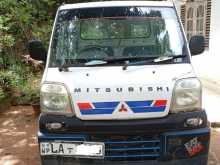 Mitsubishi Mini Truck 2001 Lorry