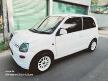 https://riyasewana.com/uploads/mitsubishi-minica-2001-718584812332.jpg