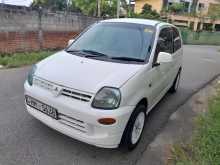 Mitsubishi Minica 2001 Car