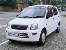 Mitsubishi Minica 2001 Car