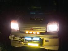 Mitsubishi Minicab 2000 Van