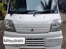 Mitsubishi Minicab 1999 Van