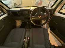 https://riyasewana.com/uploads/mitsubishi-minicab-141233274703.jpg