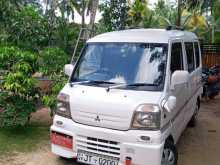Mitsubishi MiniCab 2000 Van