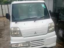 Mitsubishi MiniCab 2000 Van