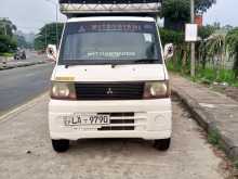 Mitsubishi Minicab 2001 Lorry