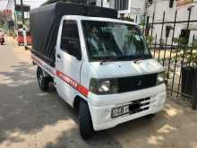 Mitsubishi Minicab 2001 Lorry