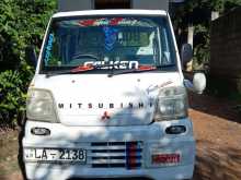 Mitsubishi MiniCab 2002 Lorry