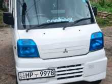 Mitsubishi Minicab 2003 Van