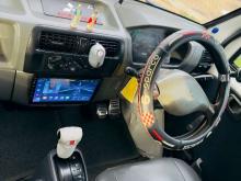 https://riyasewana.com/uploads/mitsubishi-minicab-2004-4904366746.jpg