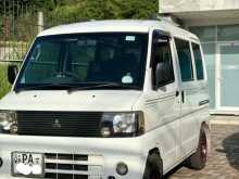 Mitsubishi Minicab 2005 Van