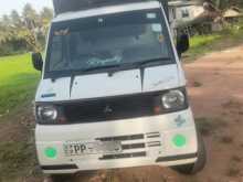 Mitsubishi Minicab 2006 Lorry