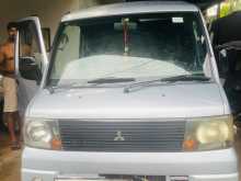 Mitsubishi MiniCab 2007 Van