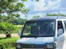 Mitsubishi MiniCab 2012 Van