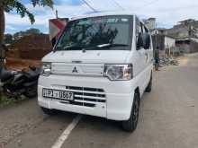 Mitsubishi Minicab 2017 Van