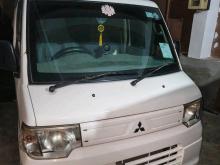 Mitsubishi Minicab 2013 Van