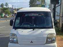Mitsubishi MiniCab 1999 Van