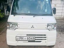 Mitsubishi Minicab 2013 Van