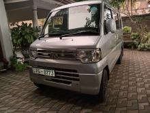 Mitsubishi Minicab 2012 Van