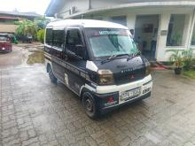 Mitsubishi MiniCab 2000 Van