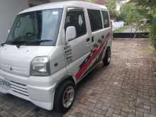 Mitsubishi MinicabPS 1999 Van