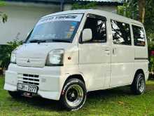 Mitsubishi Minicab Auto 2004  High Roof 2000 Van