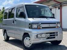 Mitsubishi Minicab 2011 Van