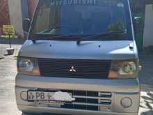 Mitsubishi Minicab High Roof 2006 Van