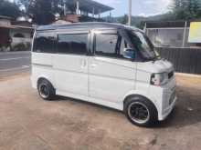 Mitsubishi Minicab 2011 Van