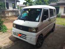 Mitsubishi MinicabU 61 2006 Van