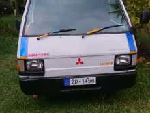 Mitsubishi L300 1984 Van