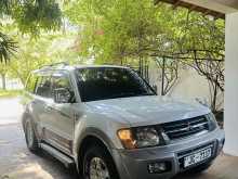 Mitsubishi Montero 2000 SUV