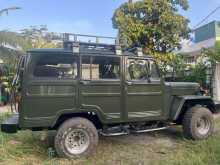 Mitsubishi Mitsubishi 1982 SUV