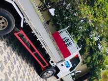 https://riyasewana.com/uploads/mitsubishi-mitsubishi-canter-281301514473.jpg
