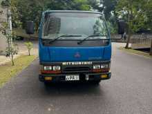 Mitsubishi CrewCab 2005 Crew Cab