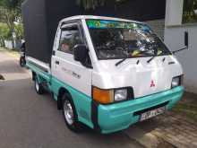 Mitsubishi Mitsubishi Delica 1995 Lorry