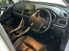 https://riyasewana.com/uploads/mitsubishi-mitsubishi-eclipse-21350254783.jpg