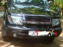 Mitsubishi Pajero GDI 2002 SUV