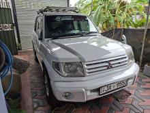 Mitsubishi GDI 2001 SUV