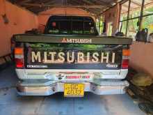 https://riyasewana.com/uploads/mitsubishi-mitsubishi-l200-11850004272.jpg