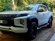 Mitsubishi L200 SPORTERO 2020 Pickup