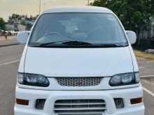 Mitsubishi L400 1999 Van