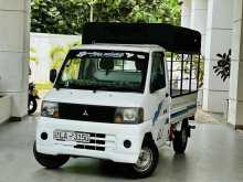 Mitsubishi MiniCab 2001 Lorry