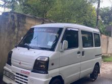 Mitsubishi Minicab 2004 Van