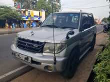Mitsubishi Montero IO GDI 77 2000 SUV