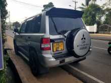 https://riyasewana.com/uploads/mitsubishi-mitsubishi-montero-2000-2716135712602.jpg