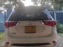 https://riyasewana.com/uploads/mitsubishi-mitsubishi-outlander-215202510543.jpg