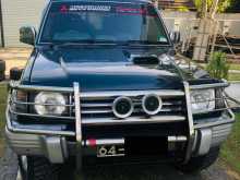 Mitsubishi Mitsubishi Pajaro 1992 SUV