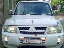 https://riyasewana.com/uploads/mitsubishi-mitsubishi-pajero-13803184392.jpg