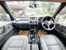 https://riyasewana.com/uploads/mitsubishi-mitsubishi-pajero-15160020945.jpg